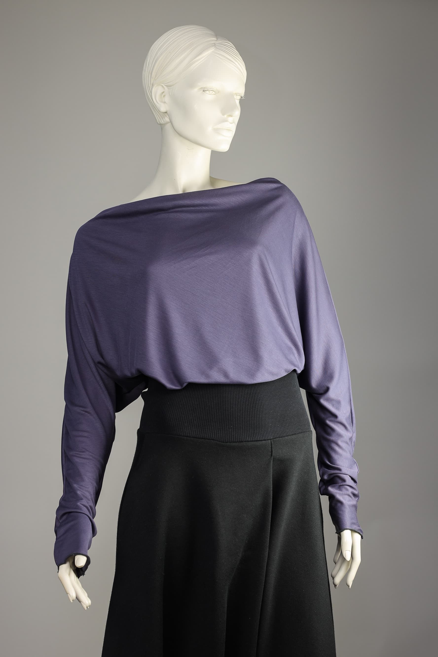 Iska Longsleeve Iska Longsleeve