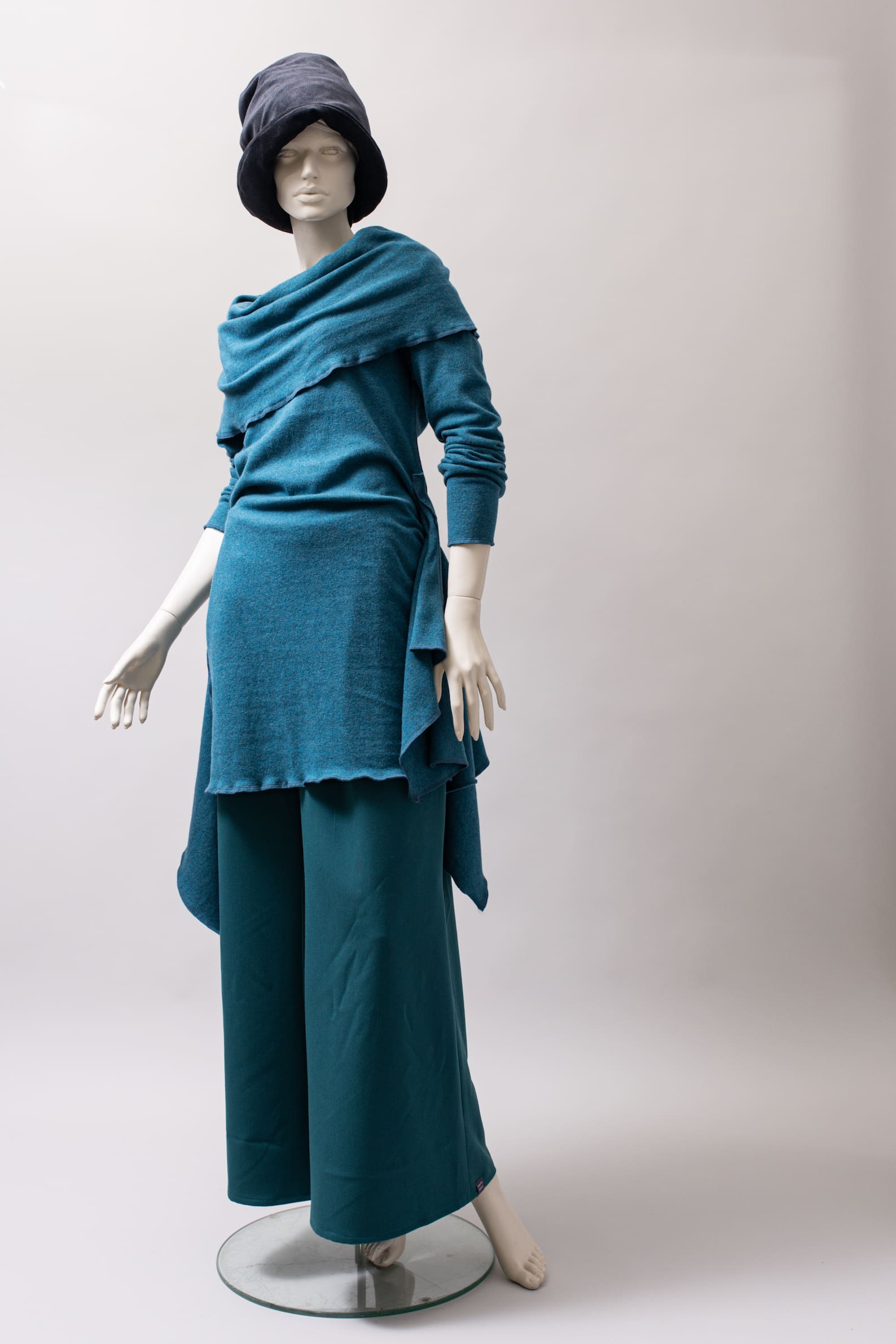 La Loba Pullover-Kleid La Loba Pullover-Kleid