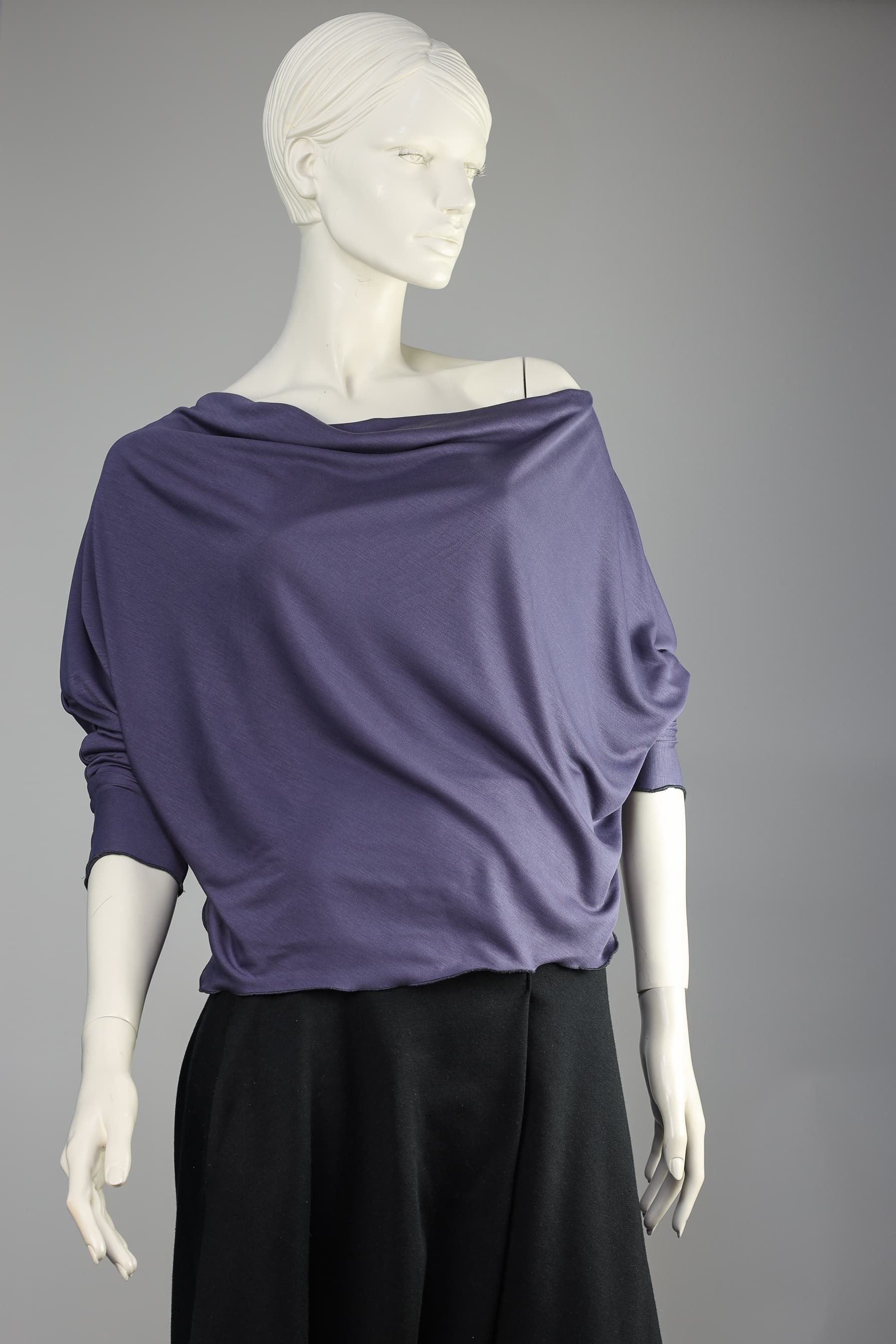 Iska Longsleeve Iska Longsleeve
