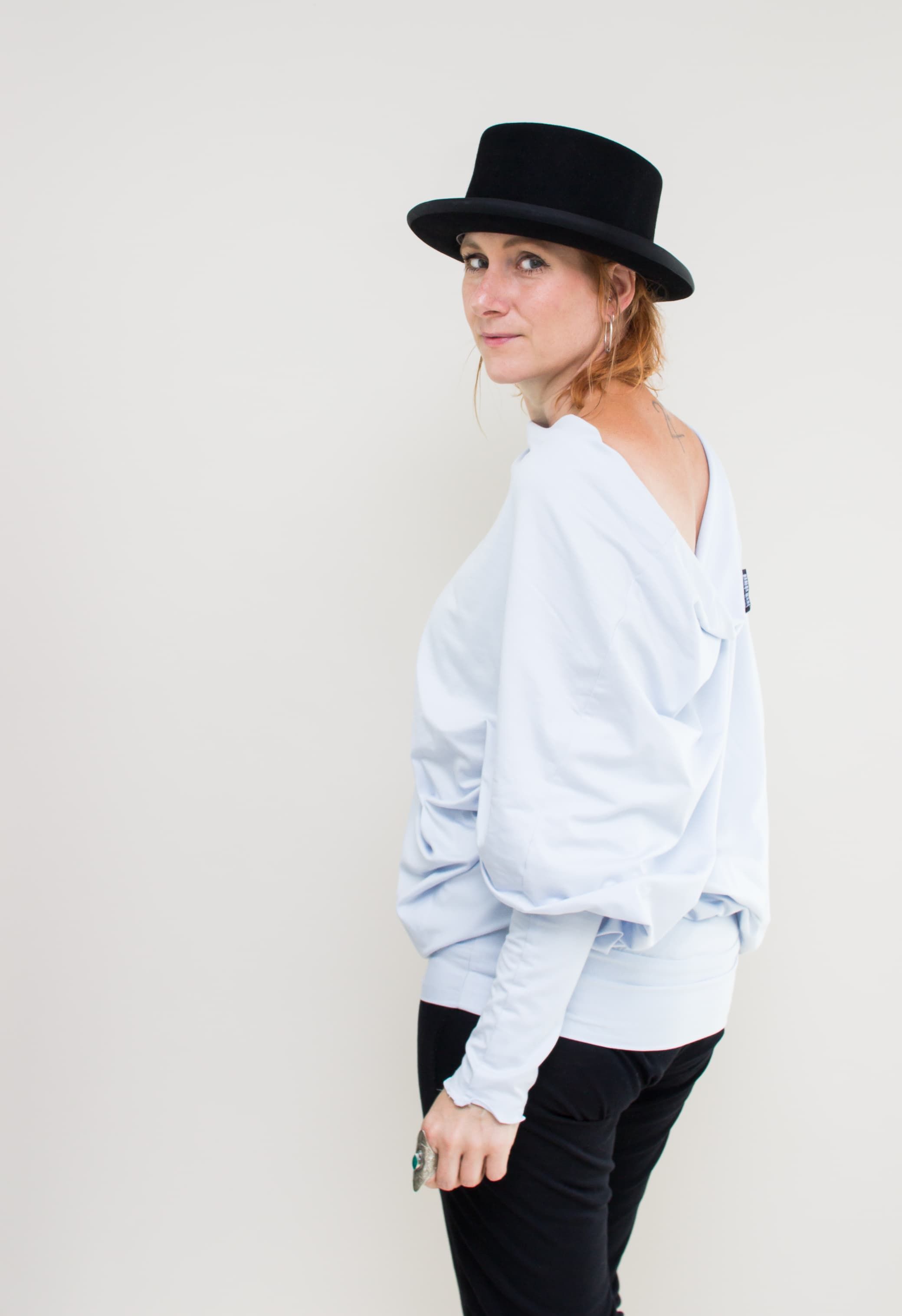 Meda Oversized Pullover-Kleid Meda Oversized Pullover-Kleid