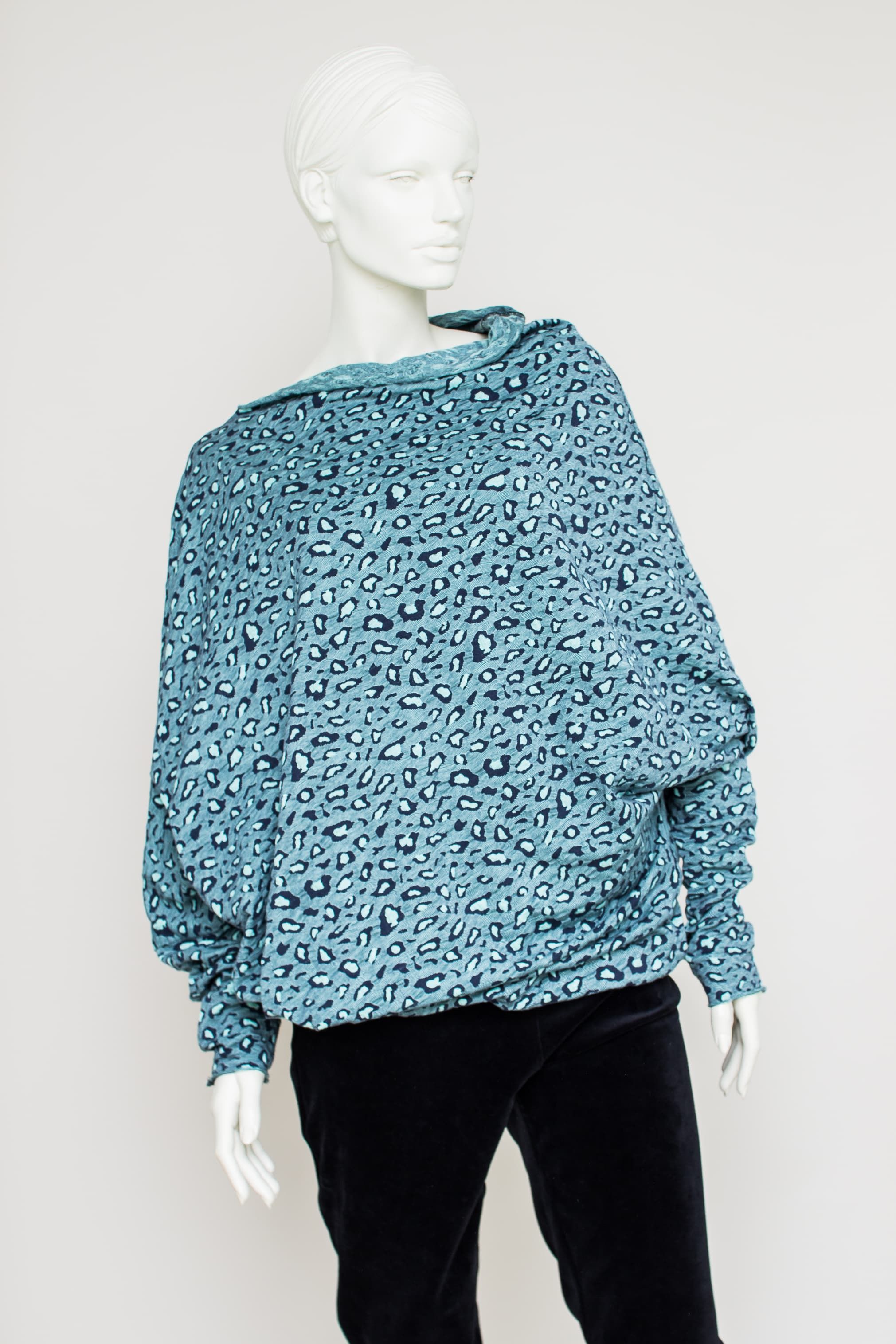 Meda Pullover - Kleid Meda Pullover - Kleid