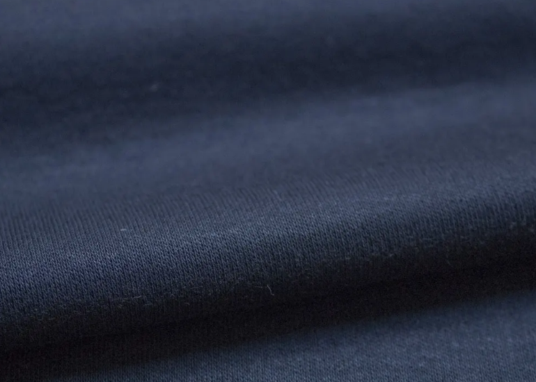 Iska Longsleeve Iska Longsleeve