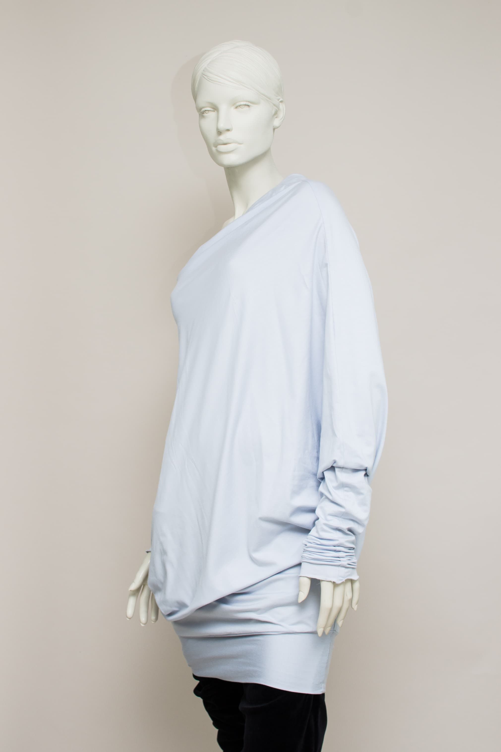 Meda Oversized Pullover-Kleid Meda Oversized Pullover-Kleid