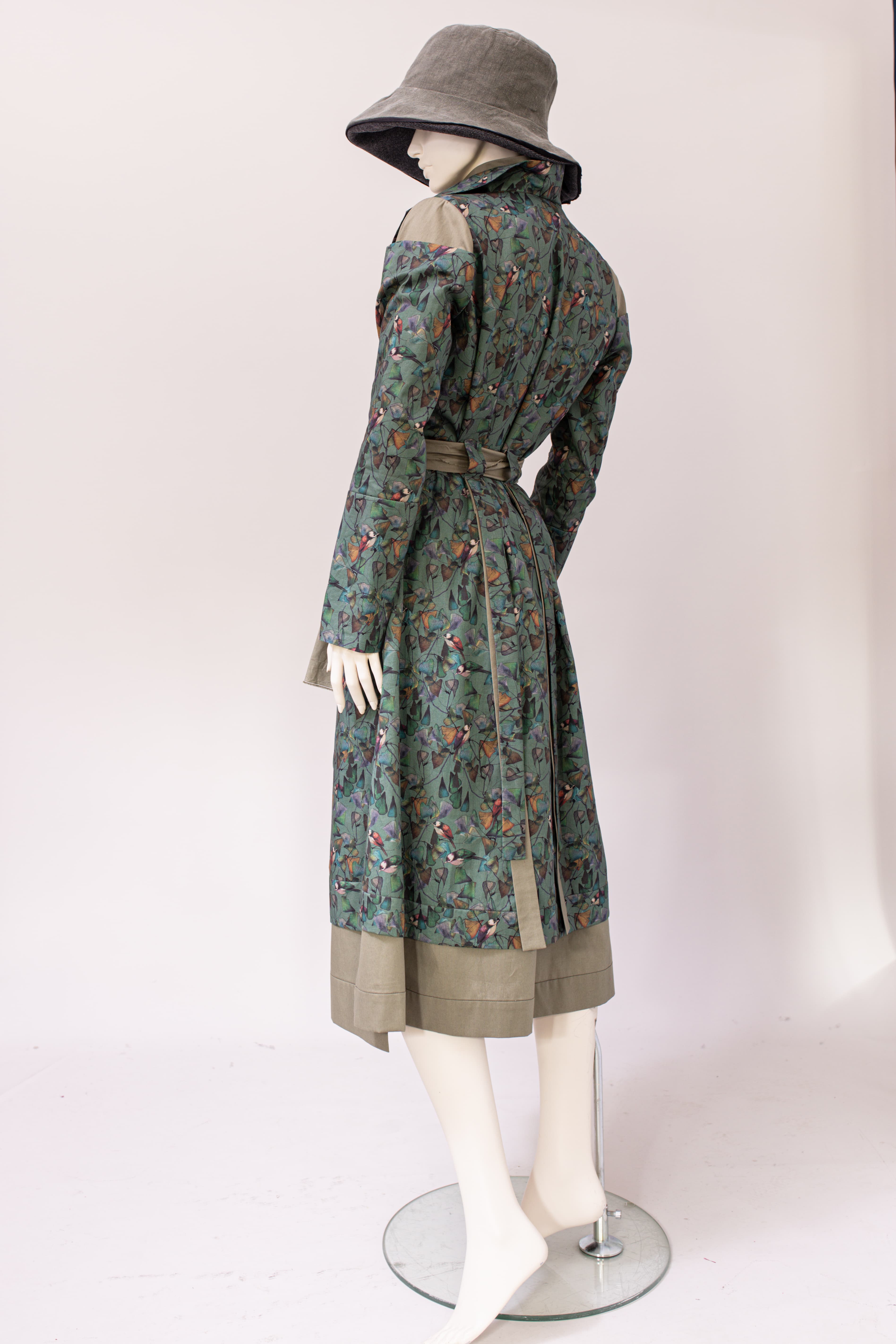 Tiamat Birds Mantel & Kleid Tiamat Birds Mantel & Kleid