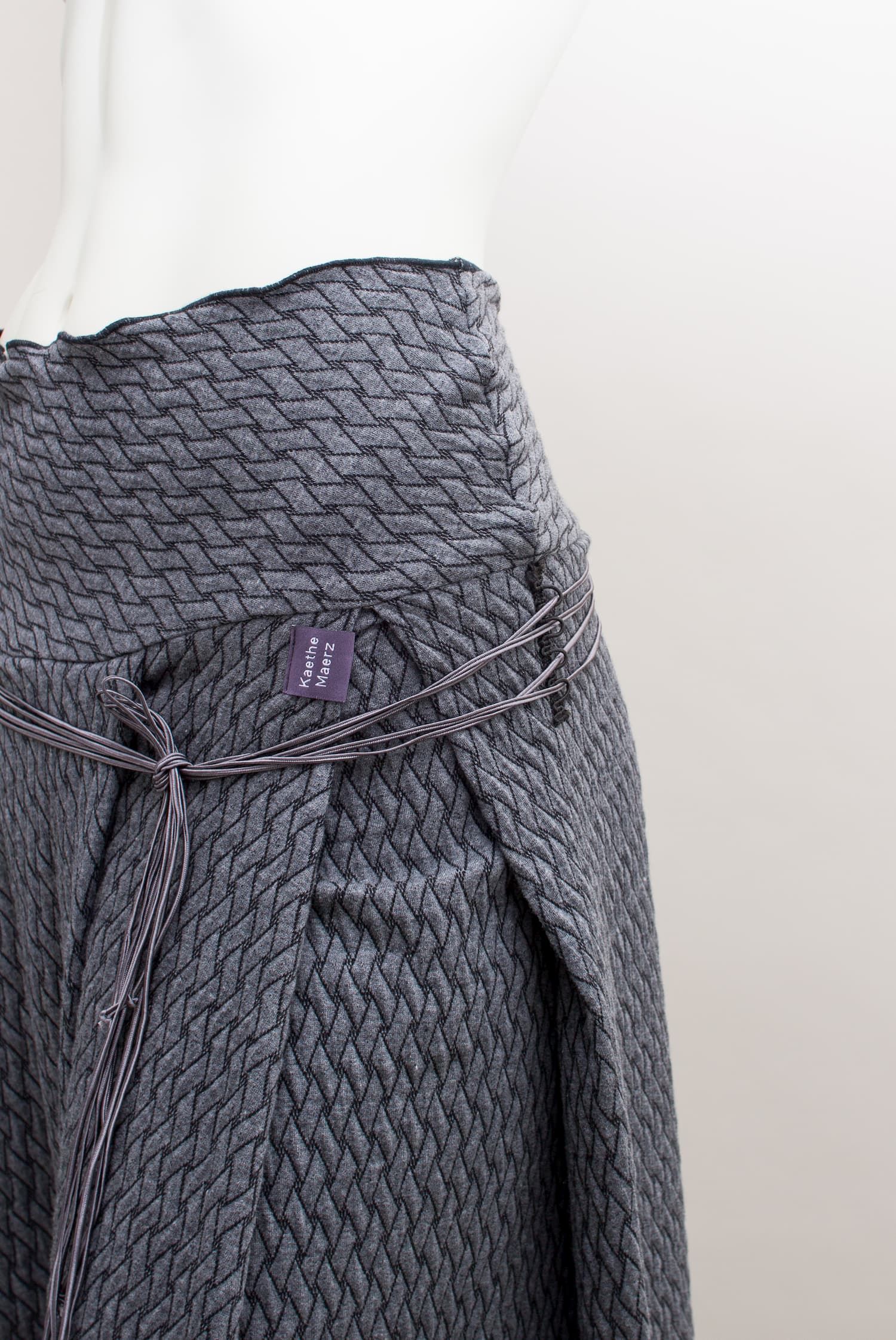 Lilith Hose