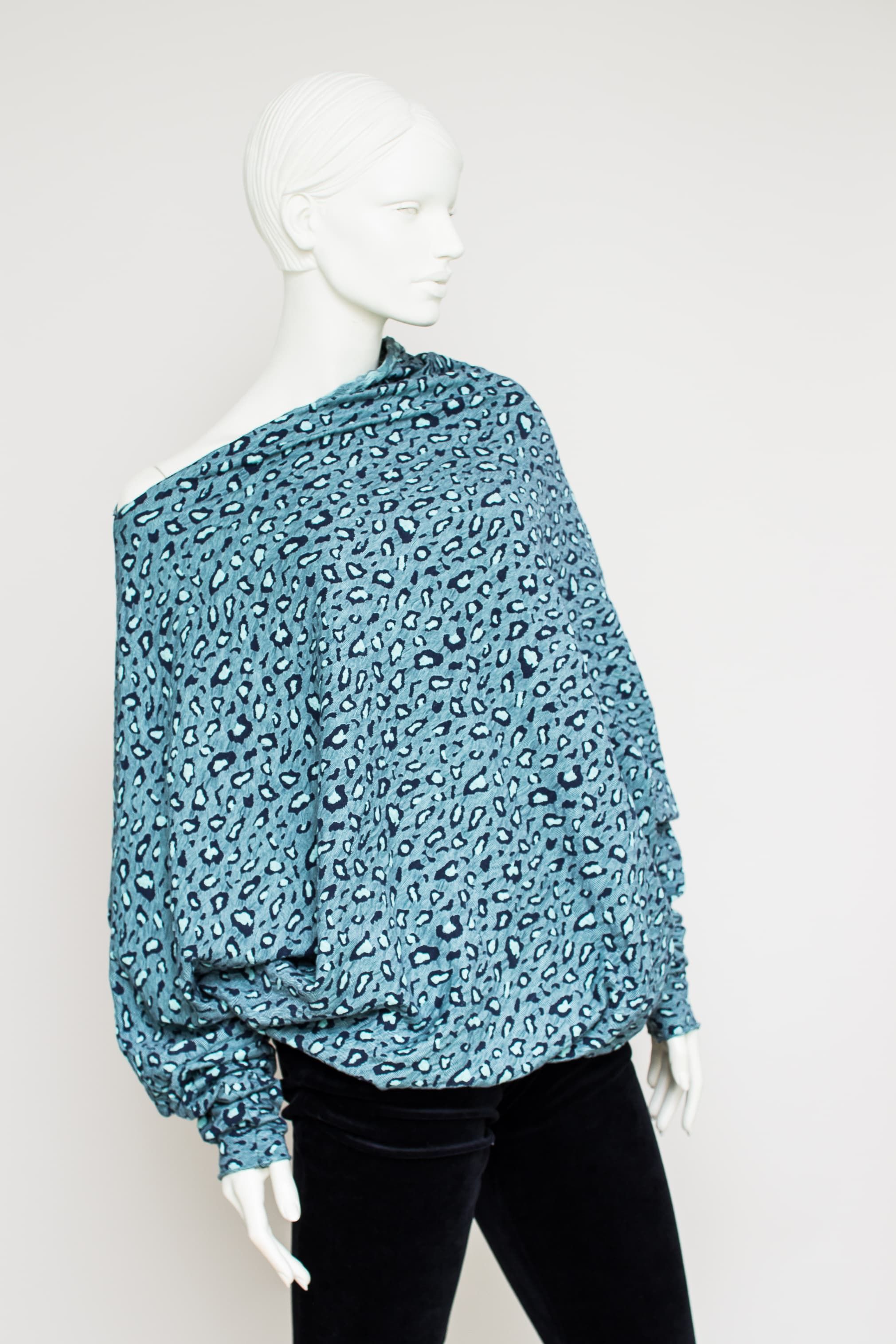 Meda Pullover - Kleid Meda Pullover - Kleid