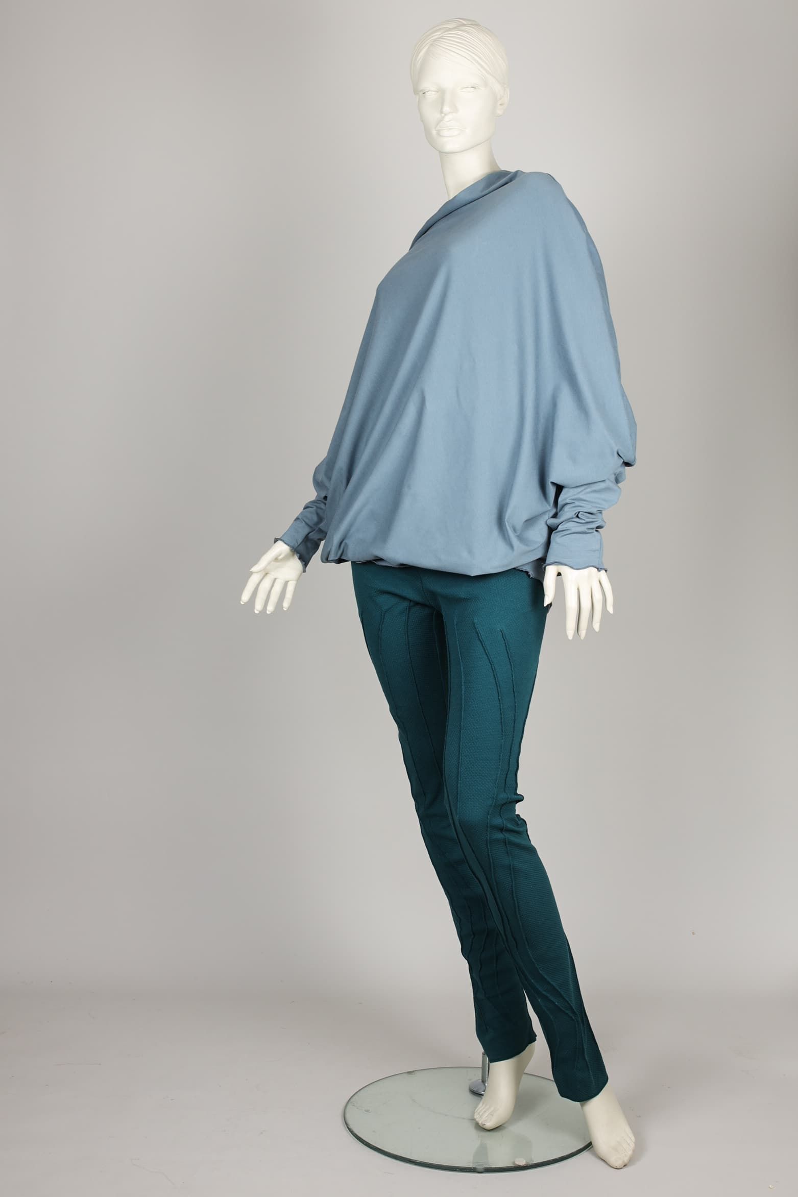 Meda Oversized Pullover Luft Meda Oversized Pullover Luft