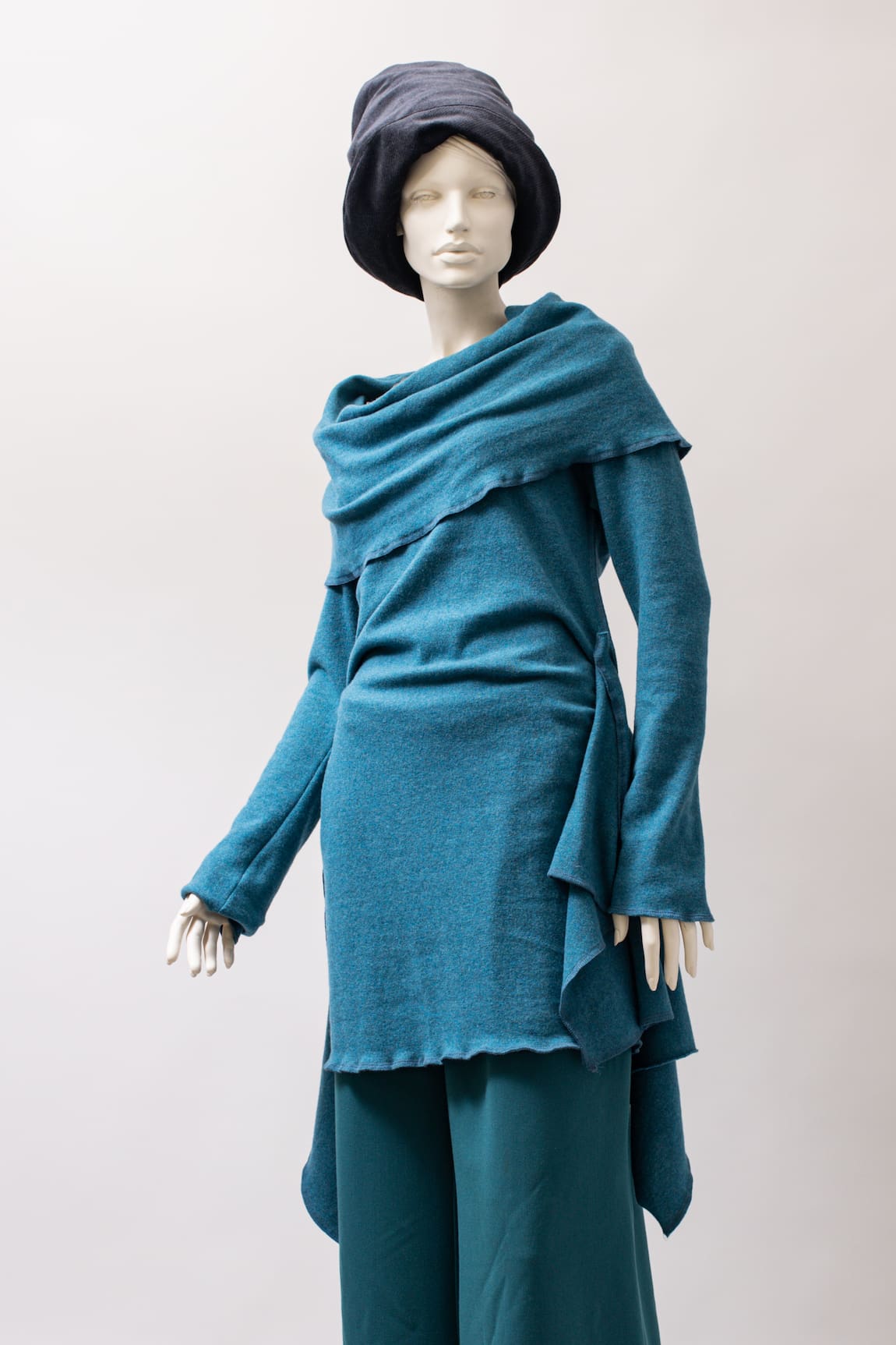 La Loba Pullover-Kleid La Loba Pullover-Kleid