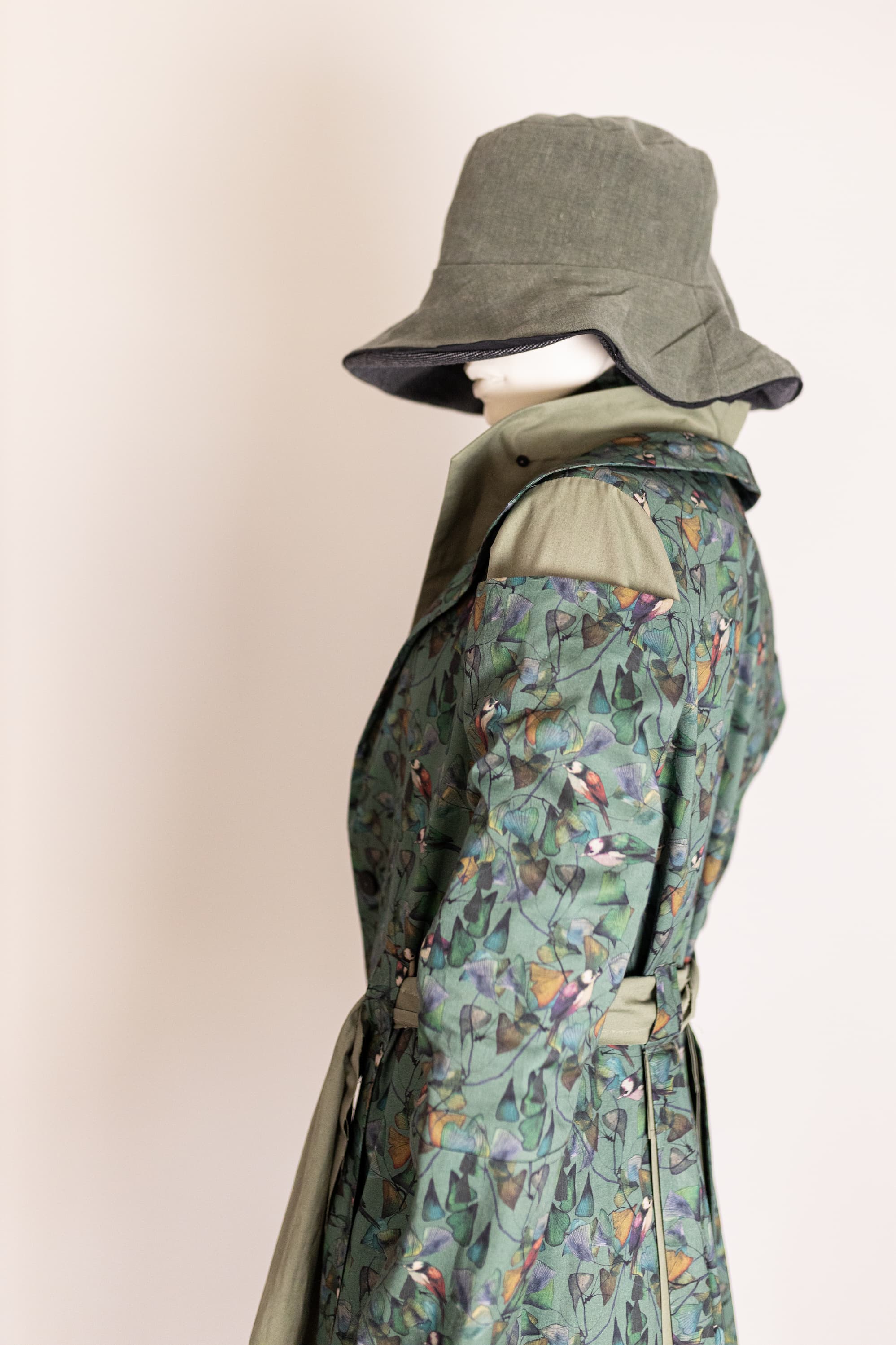Tiamat Birds Mantel & Kleid Tiamat Birds Mantel & Kleid