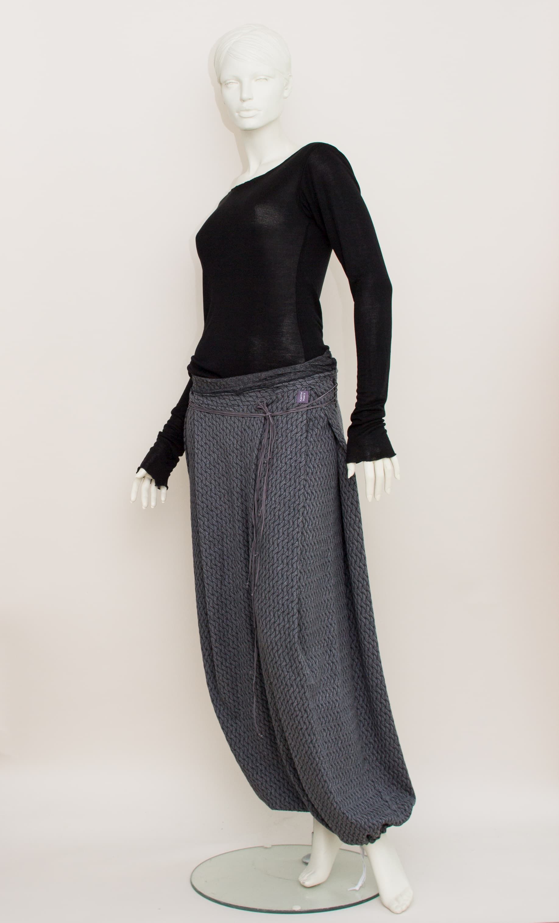 Lilith Hose