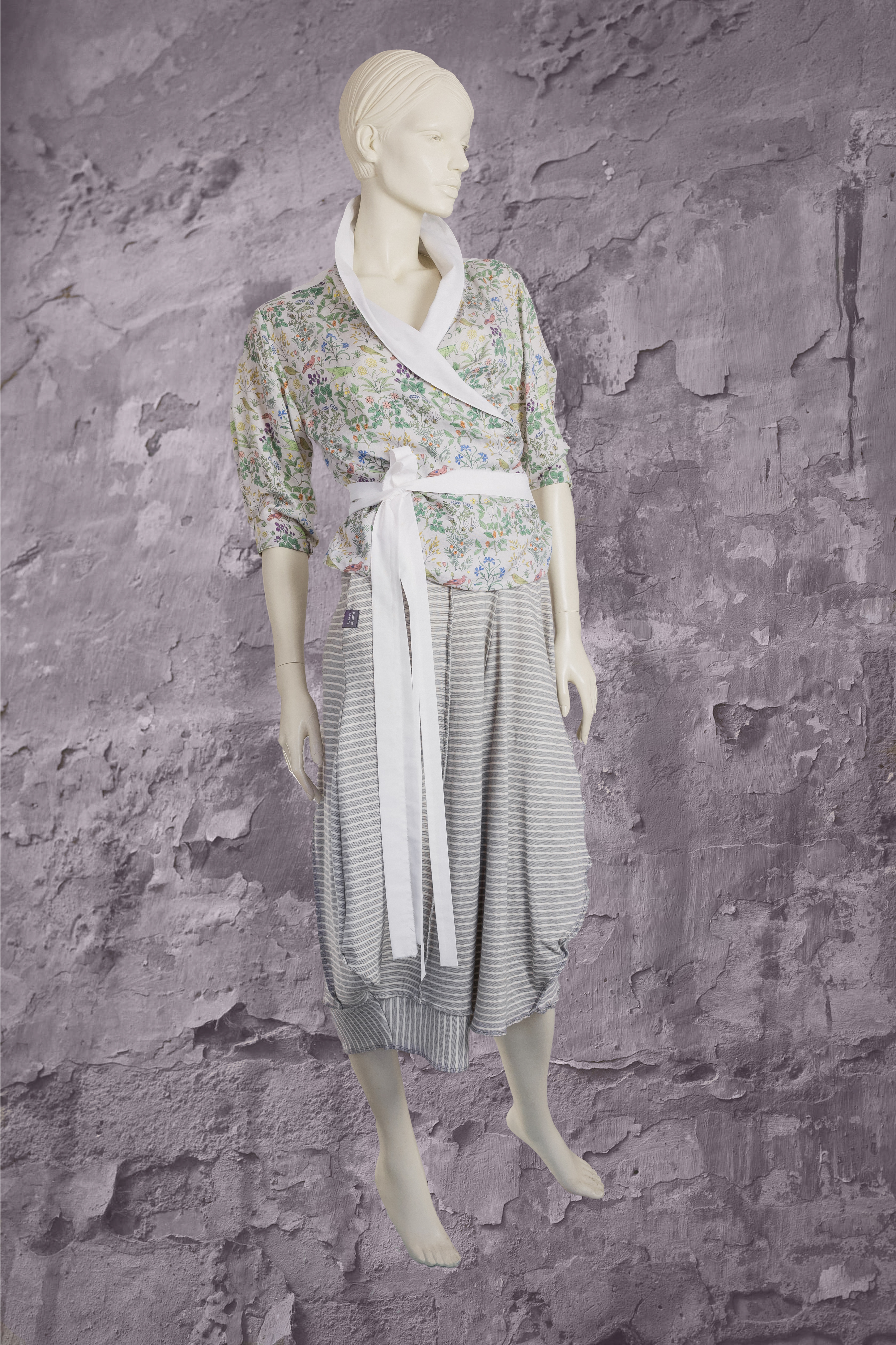 Nime Bluse 