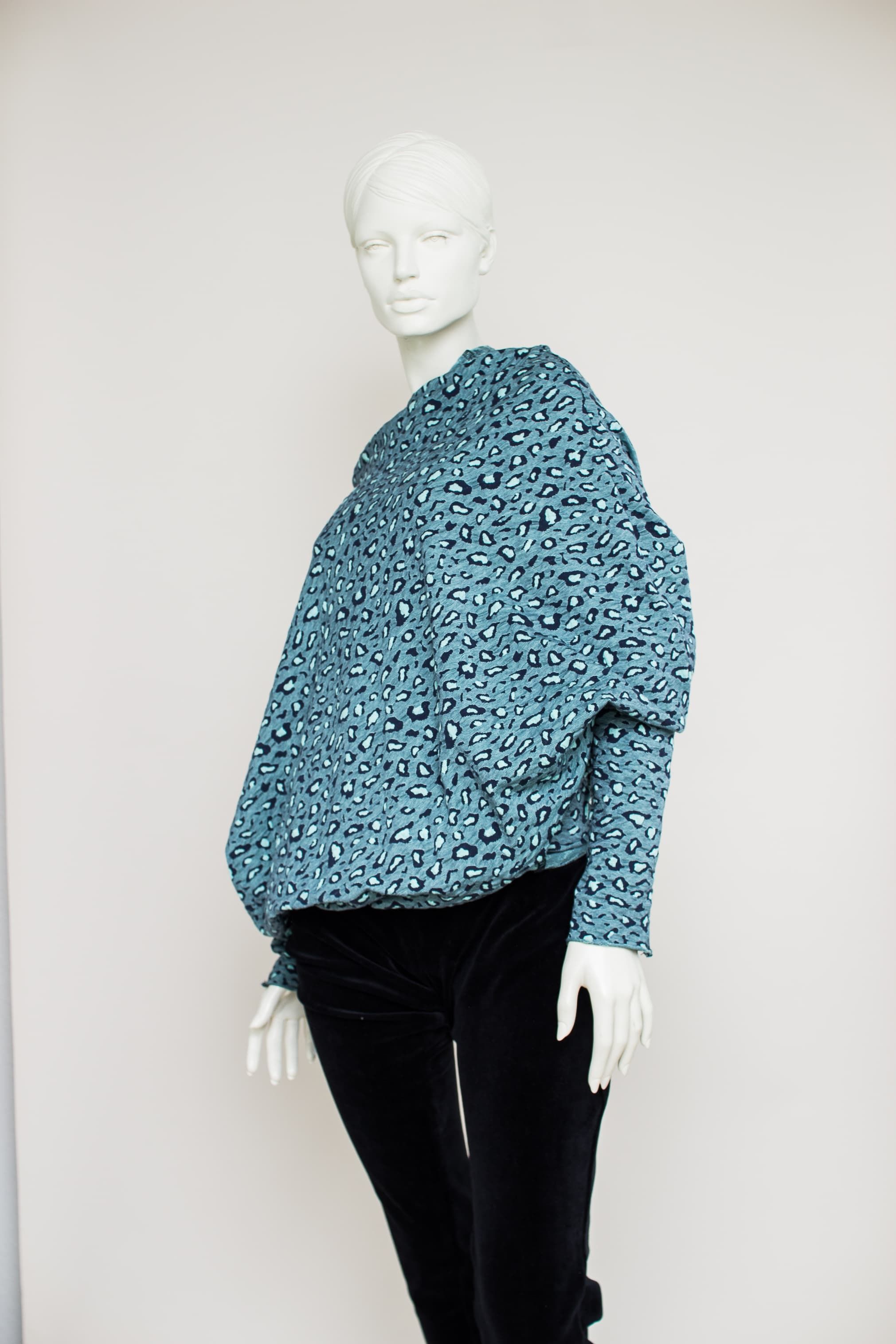 Meda Pullover - Kleid Meda Pullover - Kleid