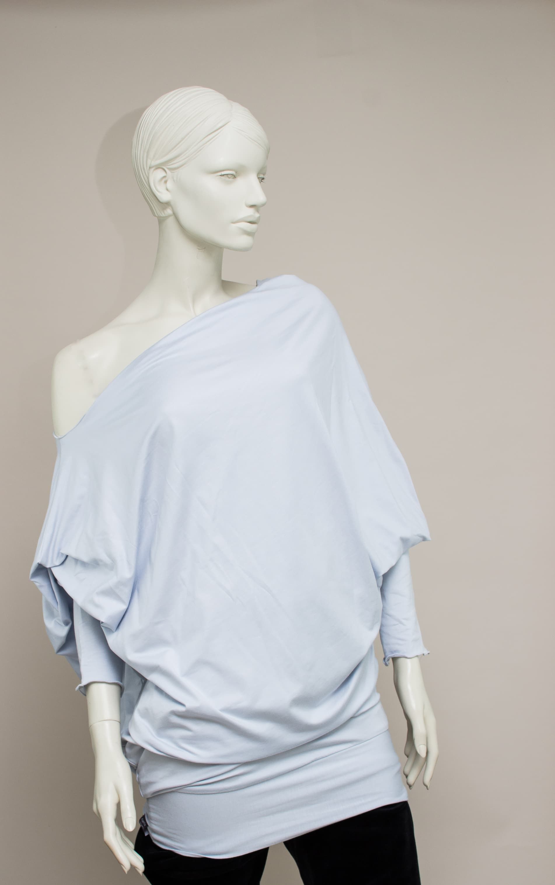 Meda Oversized Pullover-Kleid Meda Oversized Pullover-Kleid