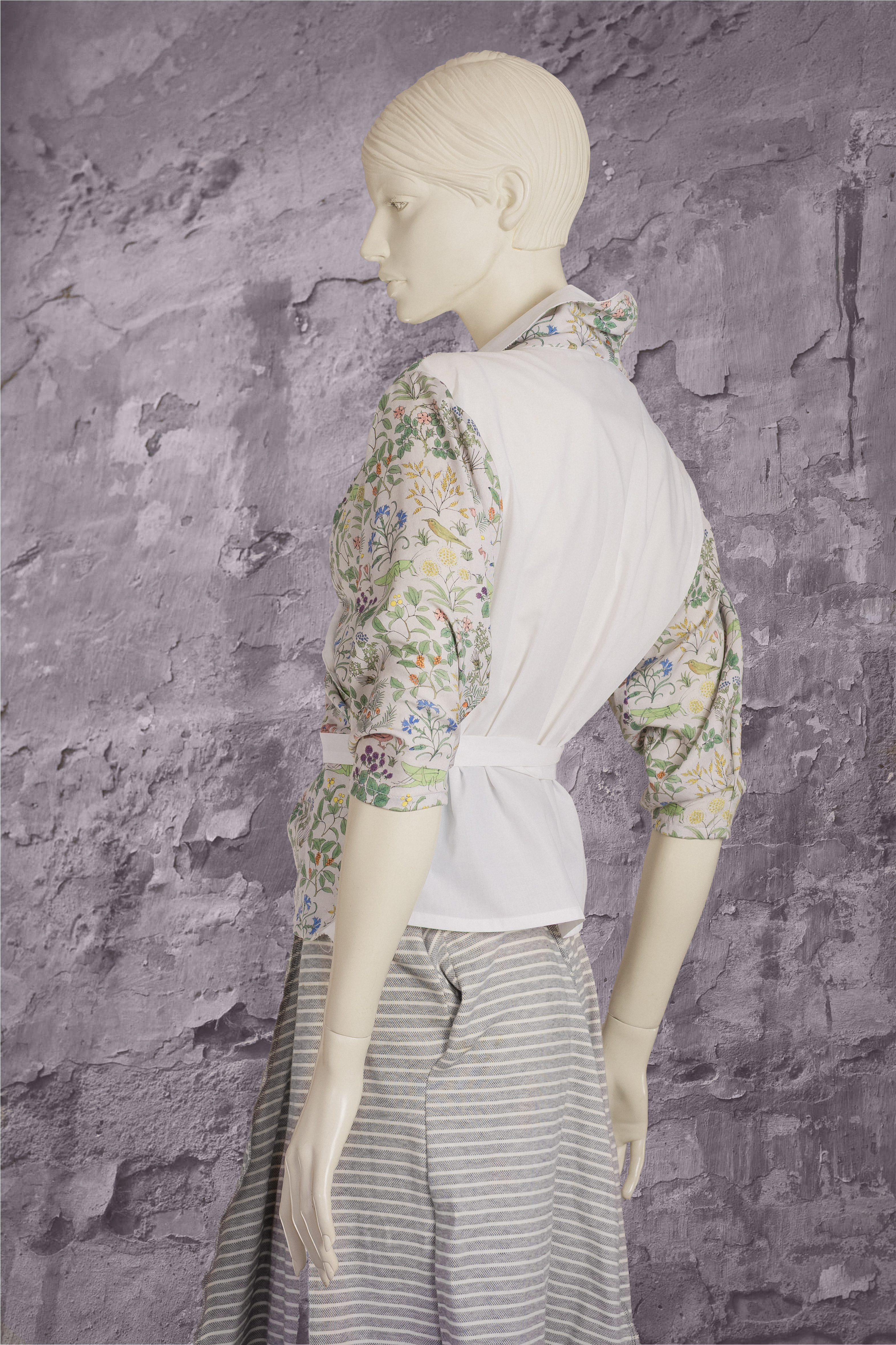 Nime Bluse 