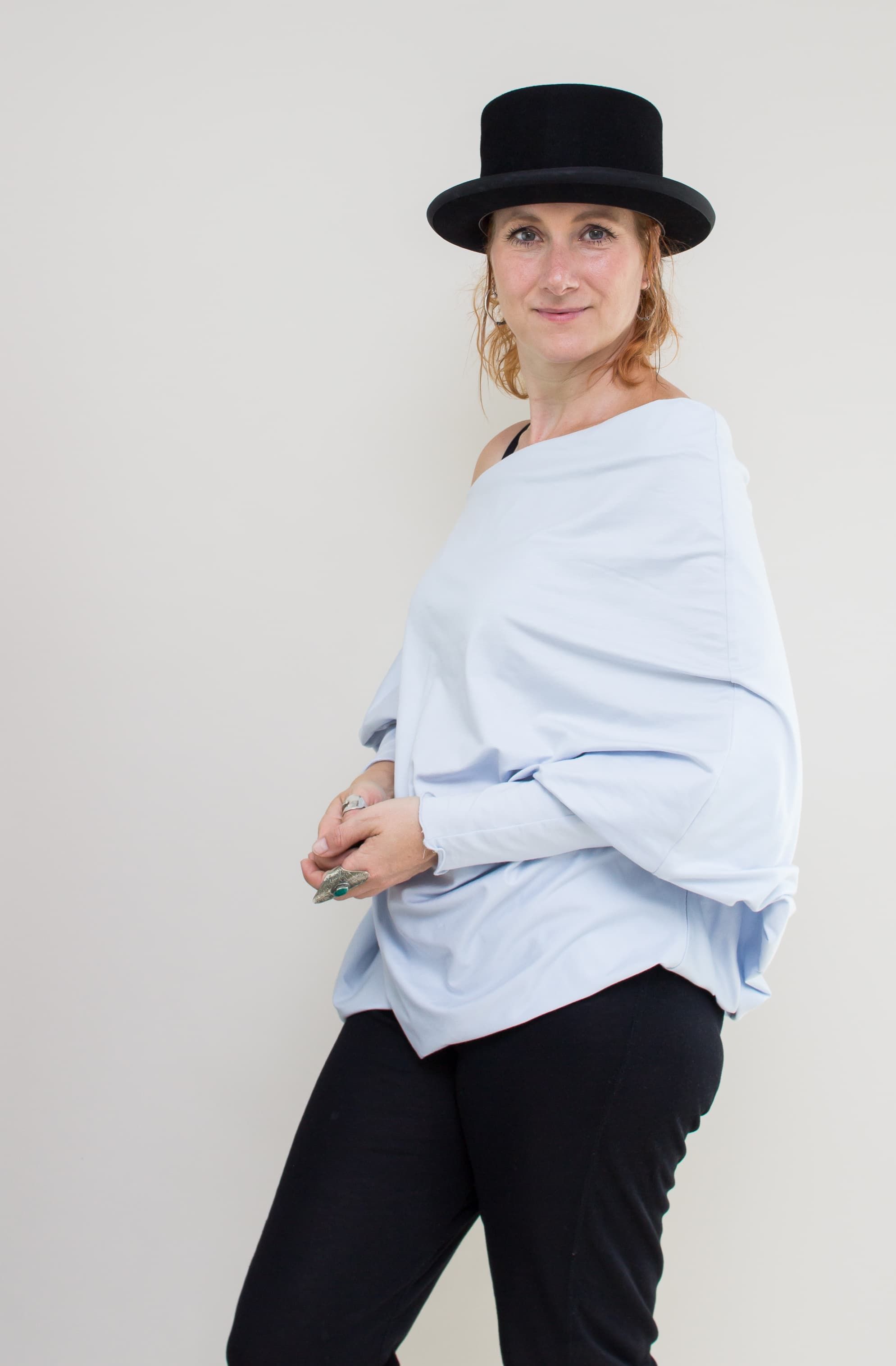 Meda Oversized Pullover-Kleid Meda Oversized Pullover-Kleid
